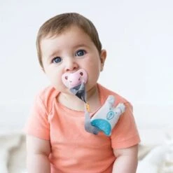 Attache Sucette à Clipser Coton Ours Bleu APunt Barcelona® - Accessoire Bébé écolo -Jouets De Confort En Peluche Boutique attache sucette a clipser coton ours bleu apunt barcelona accessoire bebe ecolo 3