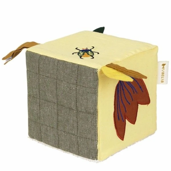 Cube D'activité En Tissus Doux Verger Fabelab® Coton Bio GOTS -Jouet Bio Scandinave 2 Cube D'activité En Tissus Doux Verger Fabelab® Coton Bio GOTS -Jouet Bio Scandinave – Image 2