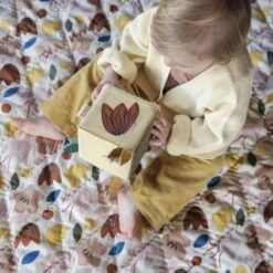 Cube D'activité En Tissus Doux Verger Fabelab® Coton Bio GOTS -Jouet Bio Scandinave 11 Cube D'activité En Tissus Doux Verger Fabelab® Coton Bio GOTS -Jouet Bio Scandinave -Jouets De Confort En Peluche Boutique cube activite en tissus doux verger fabelab coton bio gots jouet bio scandinave 4