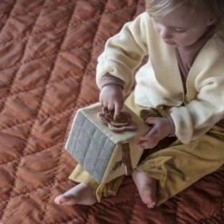 Cube D'activité En Tissus Doux Verger Fabelab® Coton Bio GOTS -Jouet Bio Scandinave 12 Cube D'activité En Tissus Doux Verger Fabelab® Coton Bio GOTS -Jouet Bio Scandinave -Jouets De Confort En Peluche Boutique cube activite en tissus doux verger fabelab coton bio gots jouet bio scandinave 5