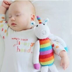 Doudou Licorne Rainbow 37cm Pebble® Maille Crochet Coton Bio - Doudou Bébé Bio 9 Doudou Licorne Rainbow 37cm Pebble® Maille Crochet Coton Bio - Doudou Bébé Bio -Jouets De Confort En Peluche Boutique doudou licorne rainbow 37cm pebble maille crochet coton bio doudou bebe bio 3