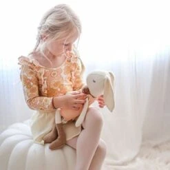 Doudou Peluche Bio Lapine Luella 42cm Apple Park™ -Jouets Bio Apple Park™ 12 Doudou Peluche Bio Lapine Luella 42cm Apple Park™ -Jouets Bio Apple Park™ -Jouets De Confort En Peluche Boutique doudou peluche bio lapine luella 42cm apple park jouets bio apple park 5