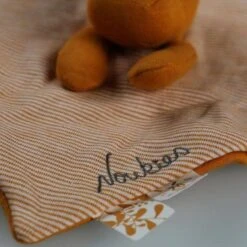 Doudou Plat Carré Mouchoir Coton Bio Âne Paco Ocre Noukie's® - Bébé Bio -Jouets De Confort En Peluche Boutique doudou plat carre mouchoir coton bio ane paco ocre noukie s bebe bio 4