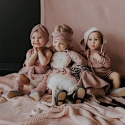 Doudou Plat Chat Vieux Rose Backyard Wooly Organic® Coton Bio 35 Cm - Doudou Bio GOTS -Jouets De Confort En Peluche Boutique doudou plat chat vieux rose backyard wooly organic coton bio 35 cm doudou bio gots 3