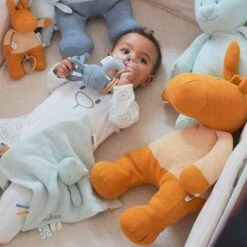 Doudou Plat Mouchoir Coton Bio Nouky Menthe Noukie's® - Bébé Bio -Jouets De Confort En Peluche Boutique doudou plat mouchoir coton bio nouky menthe noukie s bebe bio 5