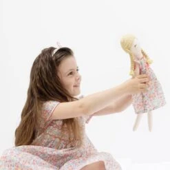 Grande Poupée De Tissu Fleurie Georgia 40 Cm Coton Bio Albetta® - Poupée Tissu Bio -Jouets De Confort En Peluche Boutique grande poupee de tissu fleurie georgia coton bio albetta poupee tissu bio coton lin 6