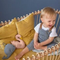 LÄSSIG Hochet Tricoté Avec Grelot Little Water Baleine Lässig® 22cm Coton Bio - Doudous Et Hochets Bio -Jouets De Confort En Peluche Boutique hochet tricote avec grelot little water baleine laessig 22cm coton bio doudous et hochets bio 3