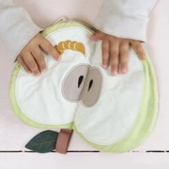 Livre Bébé En Tissu Pomme Verte Fabelab® Coton Bio GOTS- Jouet Bio Scandinave 14 Livre Bébé En Tissu Pomme Verte Fabelab® Coton Bio GOTS- Jouet Bio Scandinave -Jouets De Confort En Peluche Boutique livre bebe en tissu pomme verte fabelab coton bio gots jouet bio scandinave 6