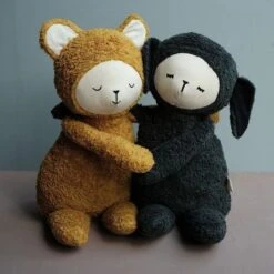 Peluche Big Buddy Ours Ocre Fabelab® 54cm Coton Bio GOTS -Ours Peluche Bio Tissu -Jouets De Confort En Peluche Boutique peluche big buddy ours ocre fabelab 54cm coton bio gots poupee bio scandinave 2