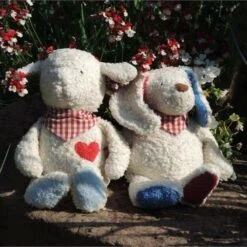 Peluche Efie Petit Mouton Amoureux 36cm - Jouet Bio GOTS -Jouets De Confort En Peluche Boutique peluche efie petit mouton amoureux 36cm jouet bio gots 2