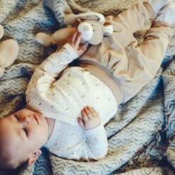 Peluche Lapin Bio 'Bunny'Wooly Organic® Coton Bio Beige 18 Cm - Peluche Bio GOTS -Jouets De Confort En Peluche Boutique peluche lapin bio bunny wooly organic coton bio beige 18 cm peluche bio gots 4