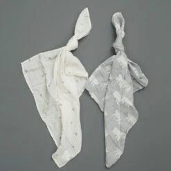 Set De Deux Langes 70cm Coton Bio Ours Polaire Fresk® -Lange Coton Bio -Jouets De Confort En Peluche Boutique set de deux langes 70cm coton bio ours polaire fresk lange coton bio 4