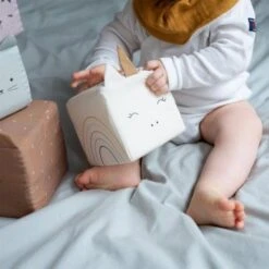 Cubes D'activité En Tissus Doux Animaux Fabelab® Coton Bio GOTS-Jouet Bio Scandinave -Jouets De Confort En Peluche Boutique tapis d eveil activites dans les bois fabelab coton bio gots jouet bio scandinave 3